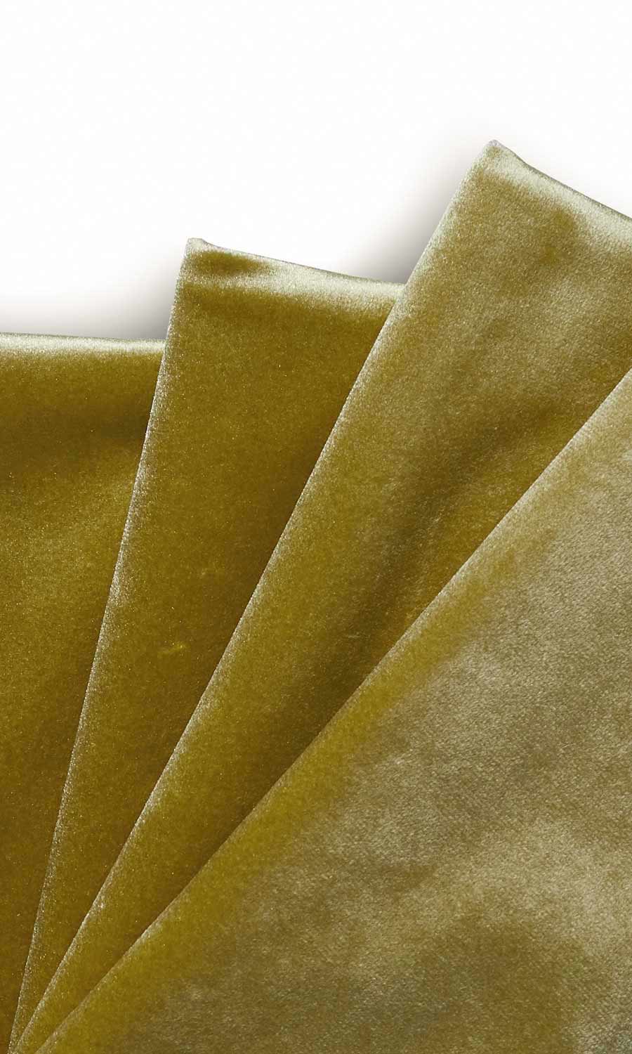 Velvet Pinch Pleat, Rod Pocket, Eyelet Curtains (Green)