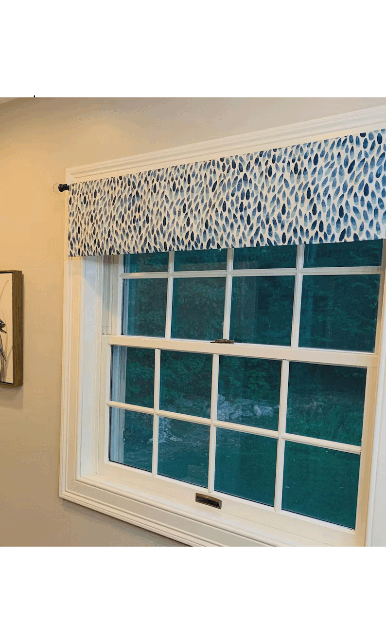 Pole Mounted Modern Flat Panel Window Valance
