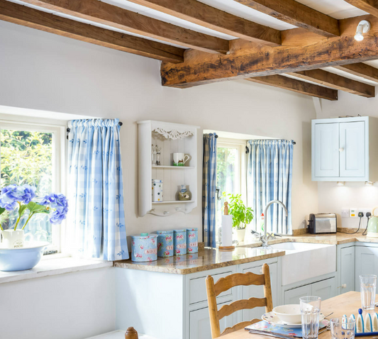 Country Kitchen Curtains: Ideas to Infuse a Rustic Spirit into the Heart of Your Home