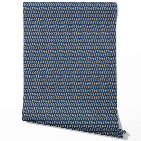 Small Paisley Floral Patterned Print Traditional Wallpaper Sample (Navy Blue/ White)