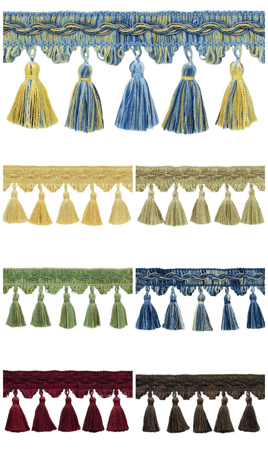 Window curtains with trim