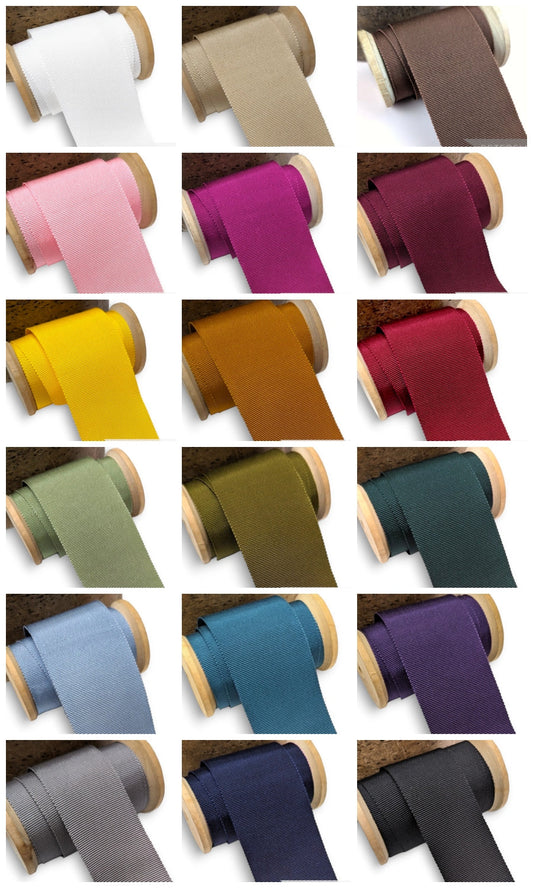 Wide grosgrain ribbon trimming